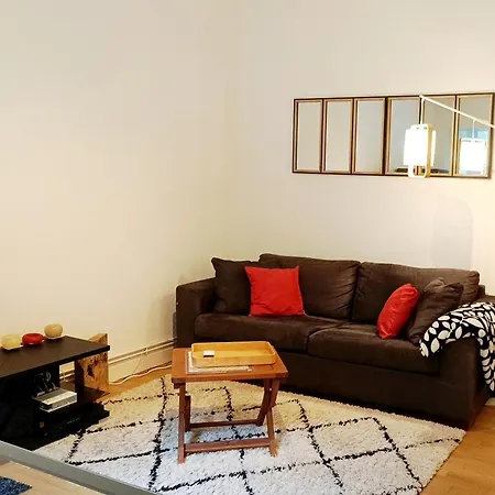 Les Remparts D'alienor Apartment