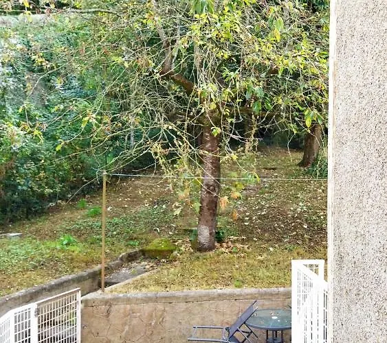 Les Remparts D'alienor Apartment