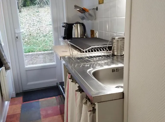 Les Remparts D'alienor Apartment *