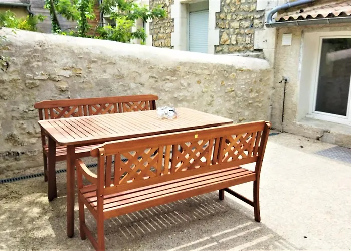 Les Remparts D'alienor * 普瓦捷