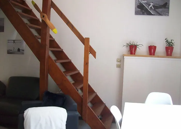 Les Remparts D'alienor * Poitiers