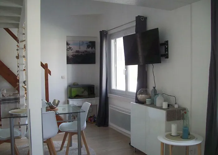 公寓 Les Remparts D'alienor *